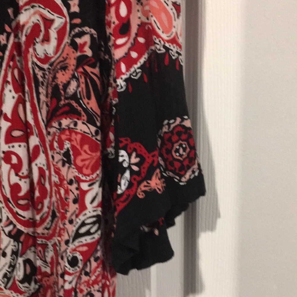 LOFT Spring/Summer Blouse - Picture 3 of 5